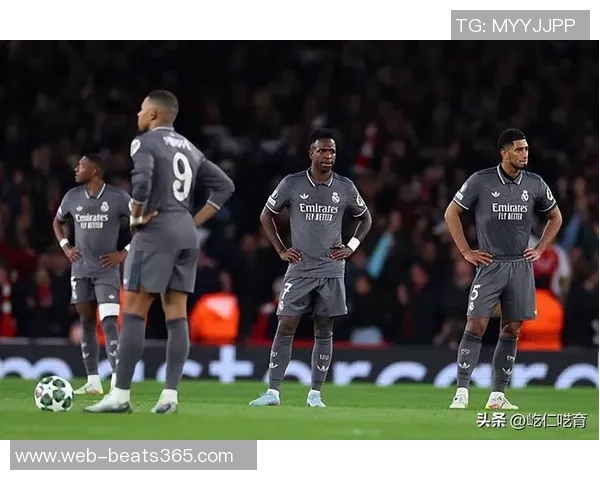 本赛季联赛场均得分排行榜揭晓拜仁稳居第一皇马阿森纳巴萨紧随其后 本赛季联赛场均得分排行榜揭晓拜仁稳居第一皇马阿森纳巴萨紧随其后