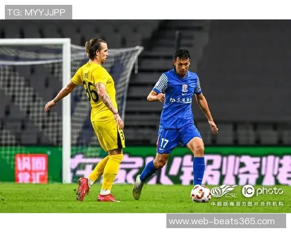 上海申花在中超第29轮以1-0小胜深圳新鹏城成功夺得重要三分 上海申花在中超第29轮以1-0小胜深圳新鹏城成功夺得重要三分