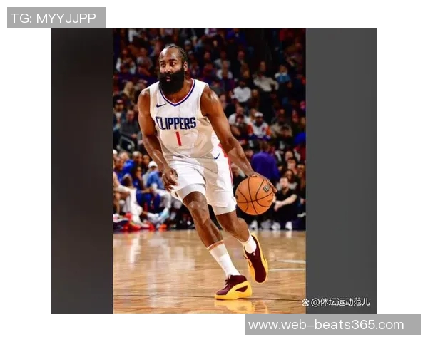 哈登半场表现出色10投6中砍下并列最高16分三分球命中率高达60无失误 哈登半场表现出色10投6中砍下并列最高16分三分球命中率高达60无失误