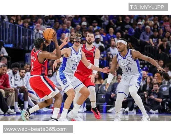 小卡复出表现惊艳场均27分却遭遇四连败球队困境亟待解决 小卡复出表现惊艳场均27分却遭遇四连败球队困境亟待解决