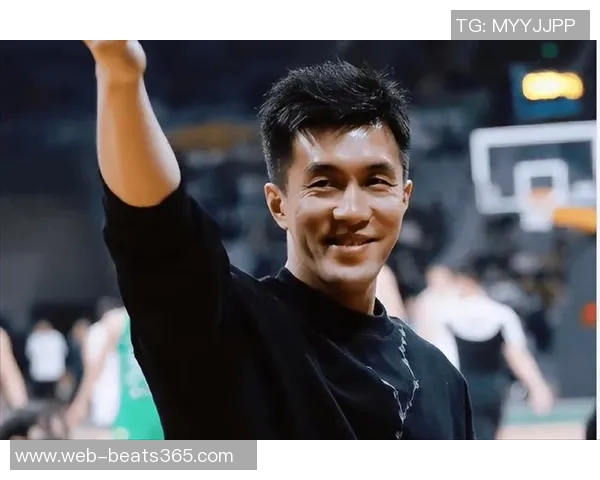 郭艾伦重返训练场广州龙狮迎来熟悉的帅气身影引发球迷热议