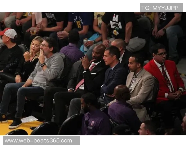 蒂格呼吁詹姆斯效仿科比盛大退役湖人季后赛之路岌岌可危 蒂格呼吁詹姆斯效仿科比盛大退役湖人季后赛之路岌岌可危